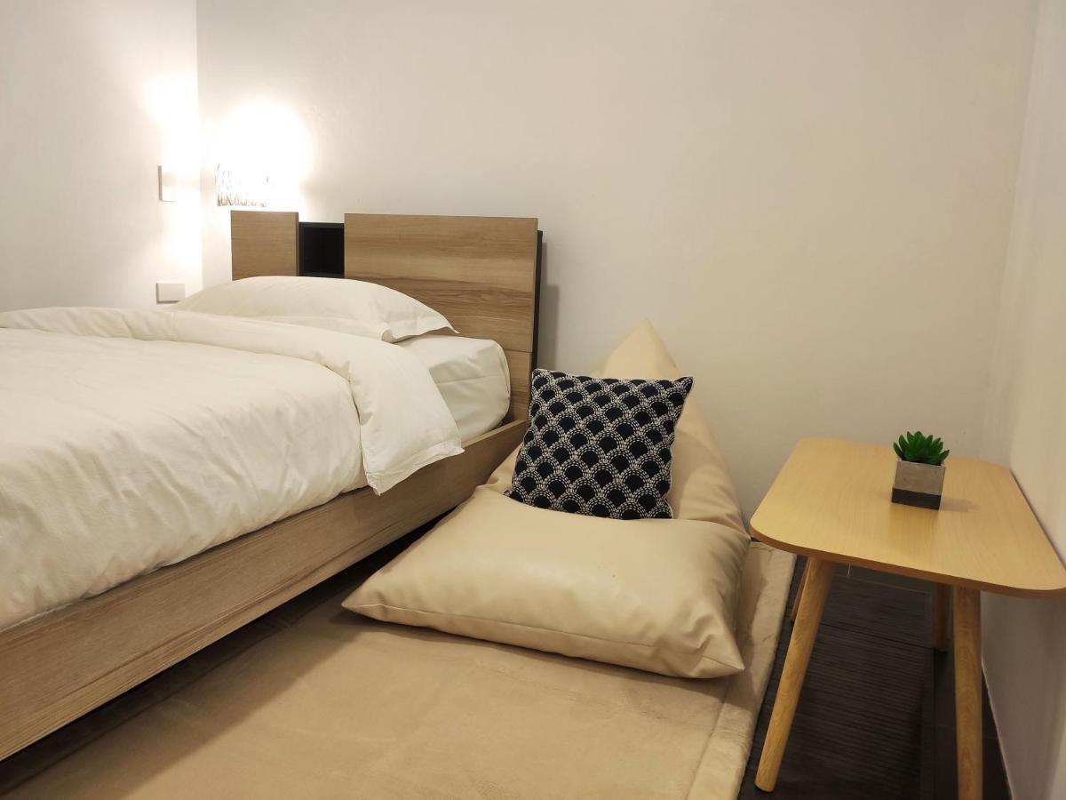Breeze Hostel Pattaya Exterior photo